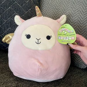 Alice pink squishmallow